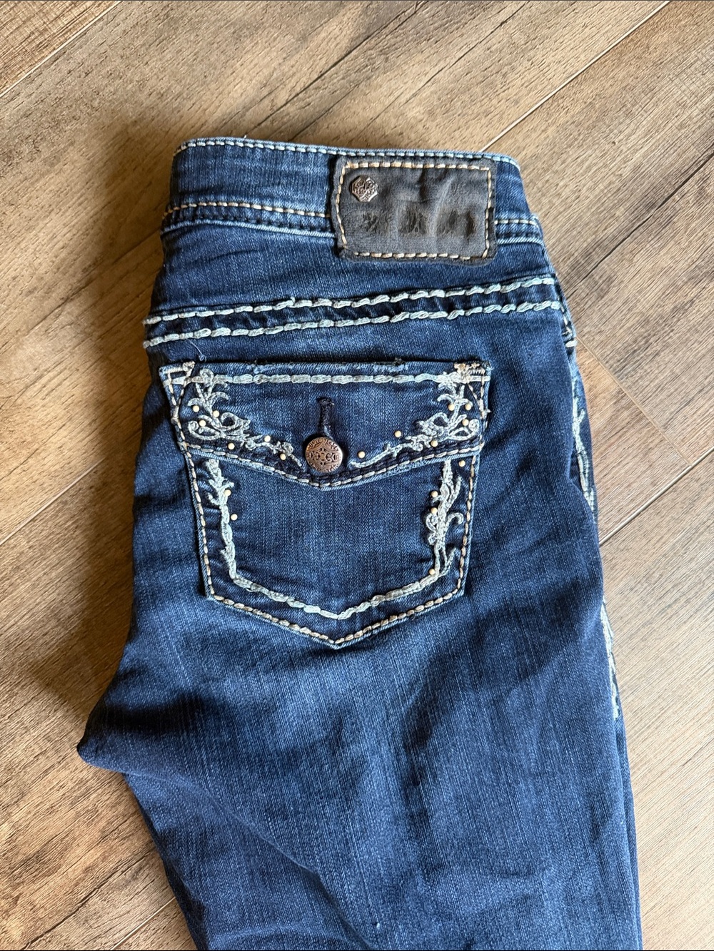 Silver Aiko Skinny Women's Embroidered Pocket Jeans size 27